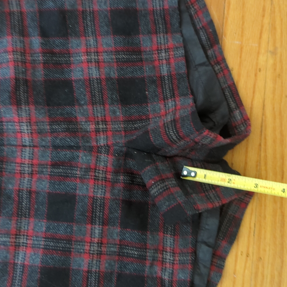 Forever 21 plaid shorts - Picture 2 of 4